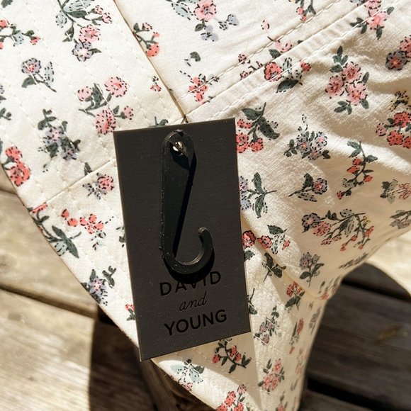 NEW Ivory Ditsy Floral Print Breathable Airy 100% Cotton Packable Bucket Hats - Picture 4 of 8